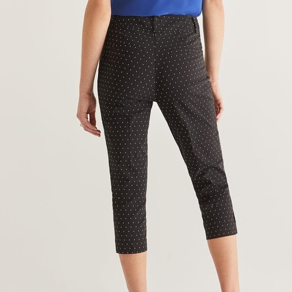 Reitmans The Iconic Black Cropped Patterned Pants - Picture 2 of 9